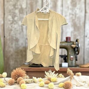 Prairie Underground Cream flowy layering vest size M